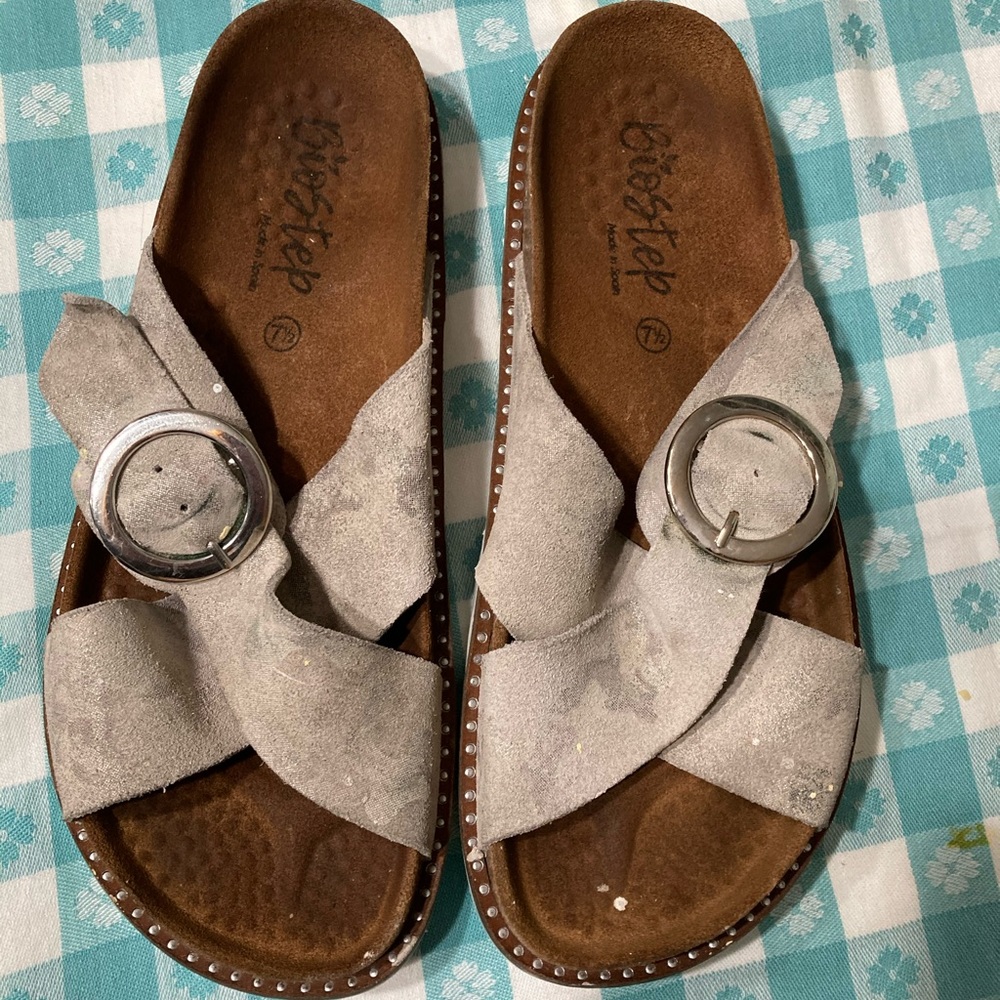 Biostep leather slides 7.5